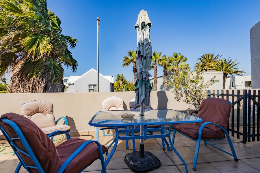 13 Bedroom Property for Sale in Sunset Beach Western Cape